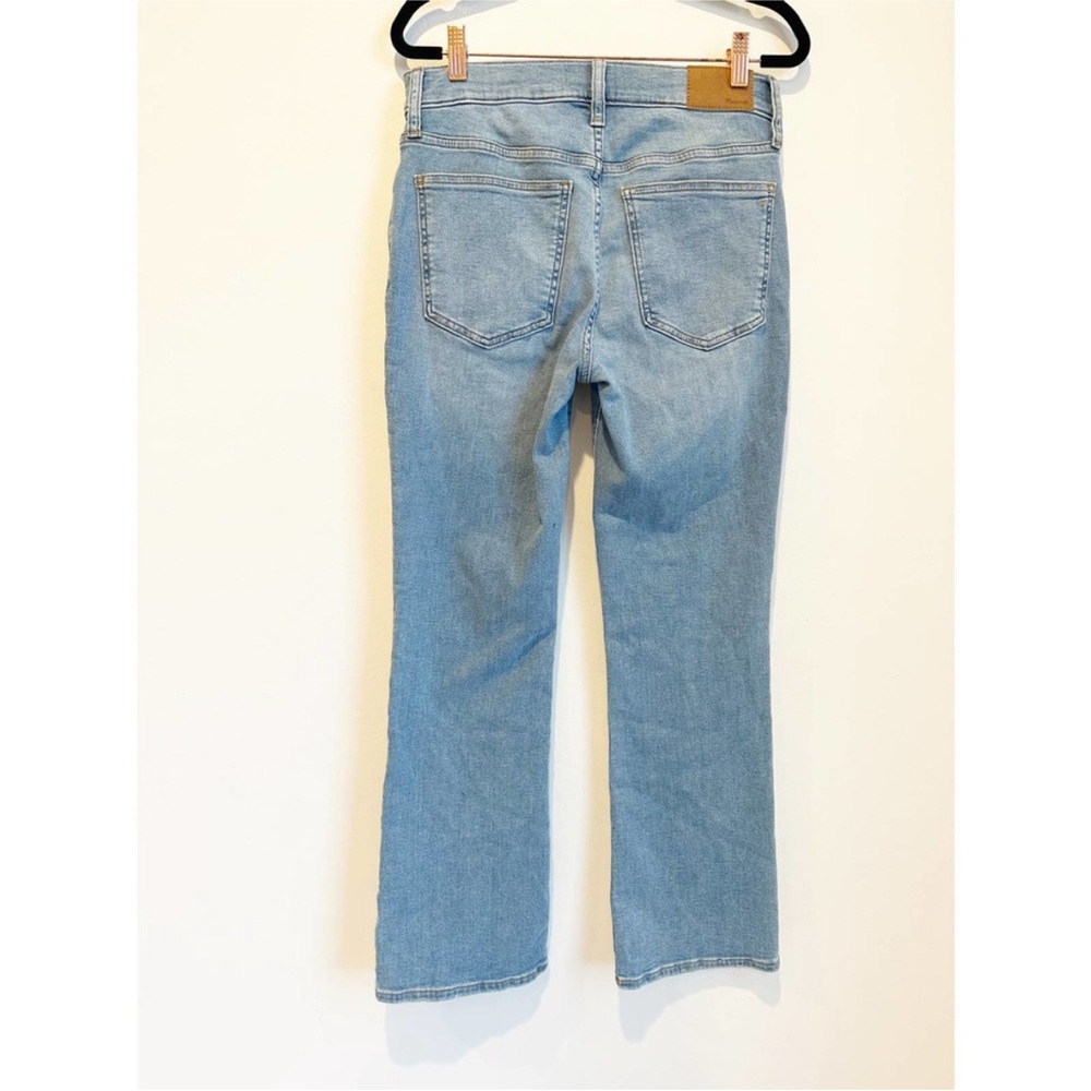 Madewell Mid-Rise Kick Out Jeans Size 27 Blue Light Wash - Picture 3 of 8